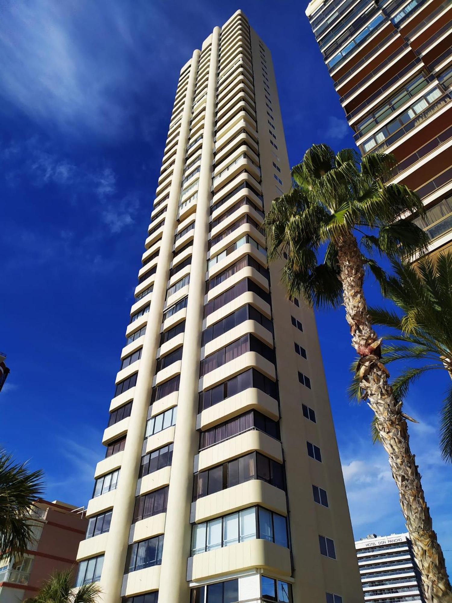 Luminoso Apartamento En Primera Linea De Playa Benidorm Exterior foto